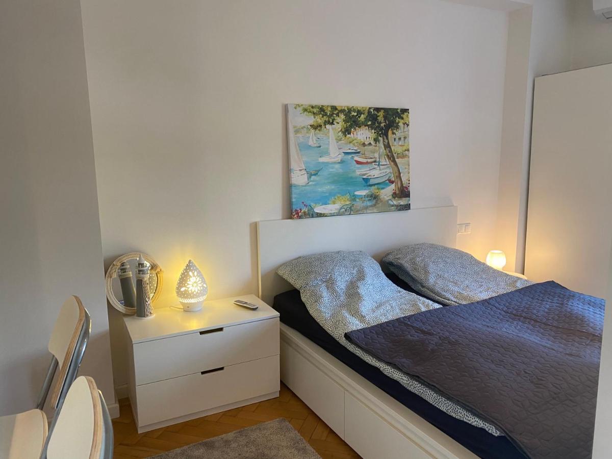 Blue Port Apartment In Ujlipotvaros With Free Parking บูดาเปสต์ ภายนอก รูปภาพ